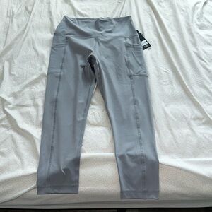 Pocket crop tight leggings